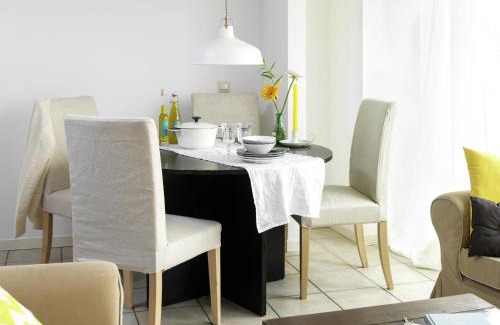 Loosdrecht Apartment | Plassen Apartment with Charm