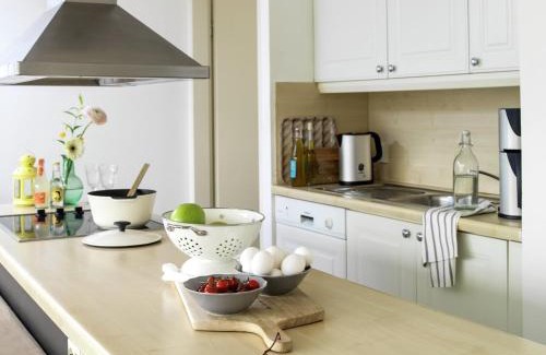 Loosdrecht Apartment | Plassen Apartment with Charm
