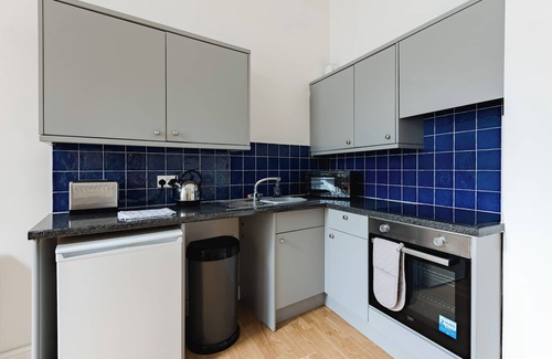 Hull Old Town Apartment | Platform City Studio Apartment