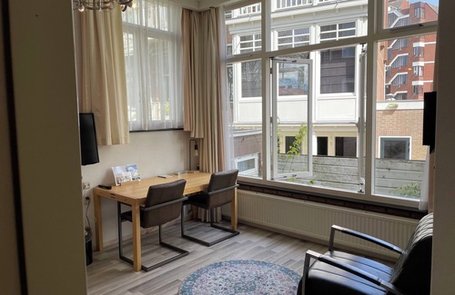 Scheveningen Apartment | Plato by Hofstad Studios