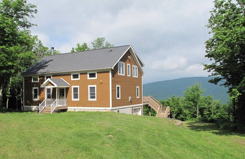 Margaretville House | Plattekill/Belleayre Luxury Ski House - Hot Tub + Billiards