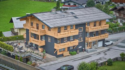 Piesendorf House | Platzhirsch Rooms - B&B - SELF CHECK-IN