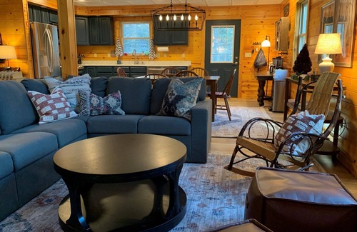 Champion Cottage | Play & Stay near State Parks & Seven Springs