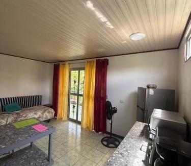 Puerto Viejo de Talamanca Apartment | Playa Negra Zen Bistro