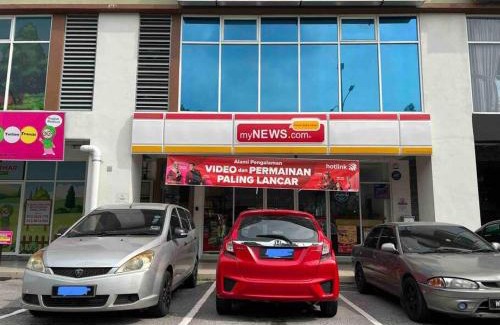 Sentul Pasar Apartment | PlayStaytion Centura 3 Bedroom 2 Bathroom by RBNB