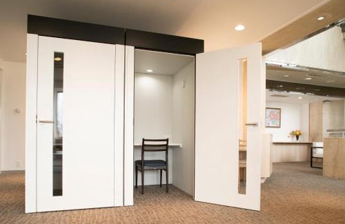 Yokote Hotel | PLAZA EAST CABIN -male only-