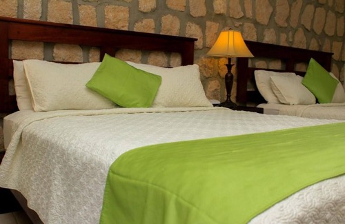 Copan Ruinas Hotel | Plaza Magdalena Hotel