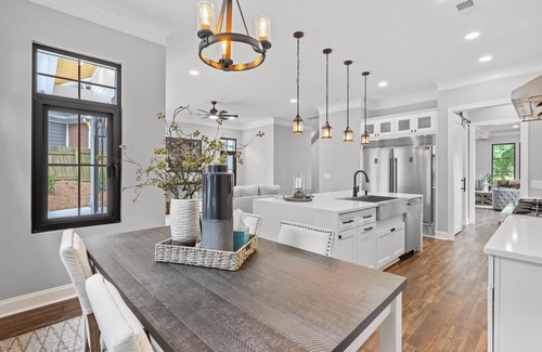 Plaza Midwood House | Plaza Midwood Spacious 5-bedroom house minutes from downtown Charlotte.