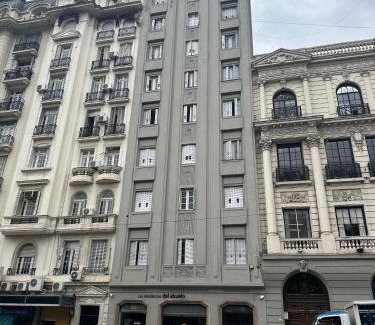 Retiro Apartment | Plaza San Martin Retiro