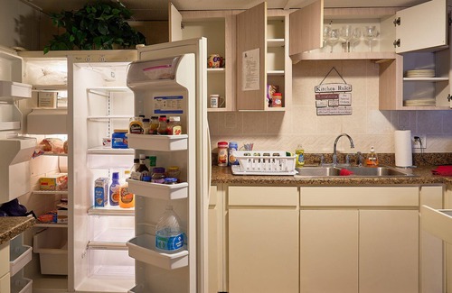 Homosassa Apartment | Pleasant Days Manatee Room