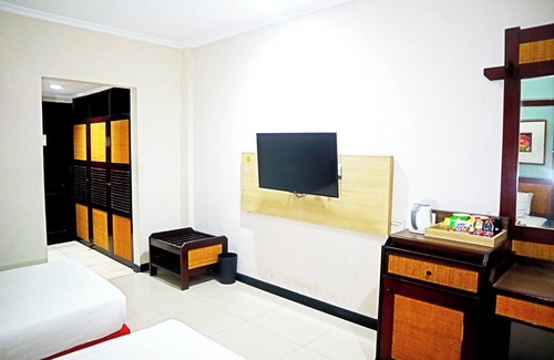 Sidoarjo Hotel | PLUM Prestige Hotel Juanda