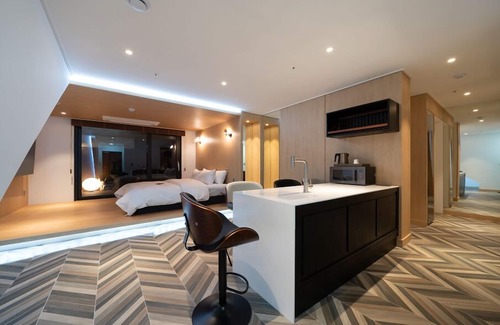 Pocheon Hotel | Pocheon LUA PREMIUM Drive-In Hotel