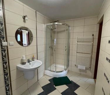 Baligrod Apartment | Pod Dziką Różą