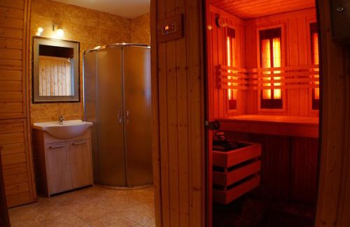 Lubawka House | Pod klonem z Balią i Sauną