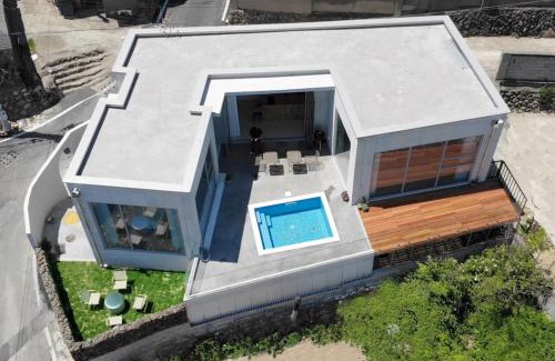 Pohang House | Pohang Poolvilla Dearmood