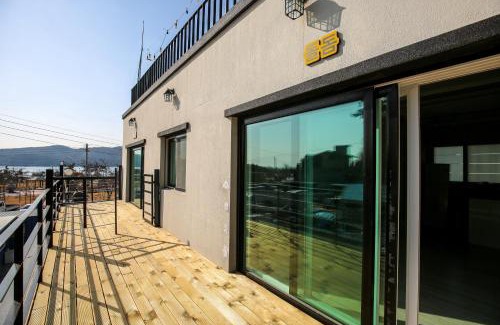 Pohang House | pohang yangpodeungdae pensyeon