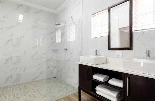 Nelspruit Cabin | Point R40 Lodge - Conference, Self Catering & Spa