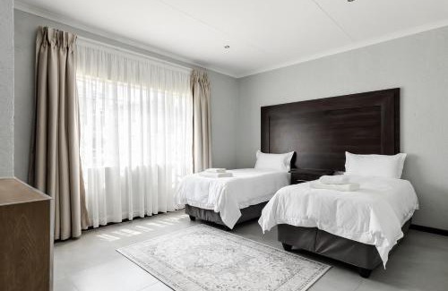 Nelspruit Cabin | Point R40 Lodge - Conference, Self Catering & Spa