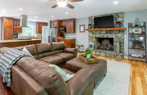 Cullowhee House | Pointer's Point