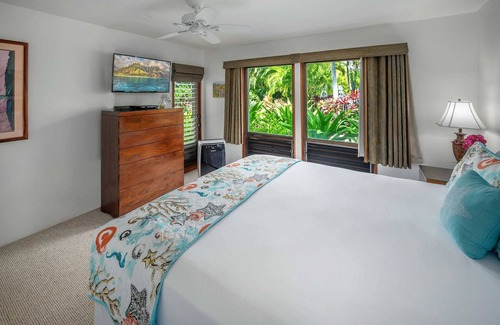 Poipu Condo | Poipu Kahala 713 Ocean Views A/C Master/Guest
