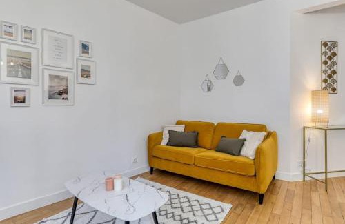 Quartier de Rochechouart Apartment | Poissonniere -Cosy apartment near Montmartre