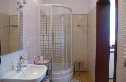 Stepnica House | Pokoje Pod Lasem