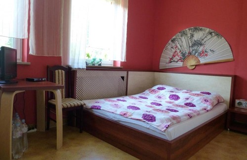 Stepnica House | Pokoje Pod Lasem