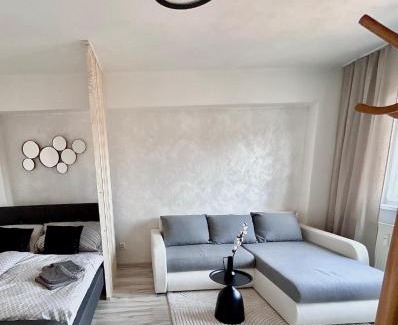 Banska Bystrica Apartment | Pokojný a slnečný apartmán blízko centra 24h self check-in