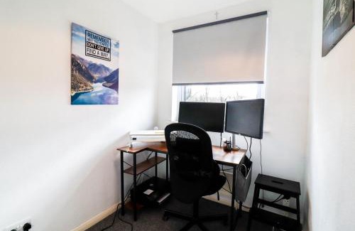 Cray Valley East Apartment | Polperro House - Contractor Ready