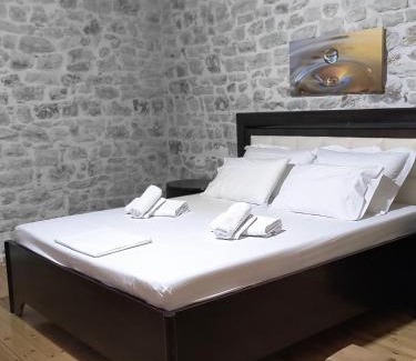 Himare Apartment | Polyxeni Apartments & Rooms