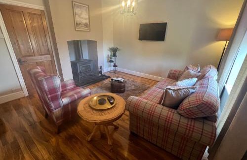 Blackwell in the Peak House | Pomeroy Cottage in the Peak District