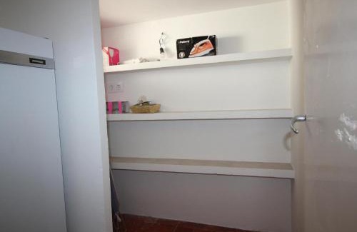 Llanca Apartment | POMPEU FABRA - Apartamento luminoso a 300 m. de la playa de Grifeu. - ES-228-26