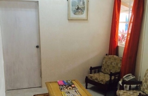 Westmoreland Apartment | Pondbottom Apartment Hotel