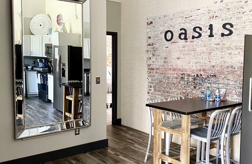 Downtown Wilmington Condo | Pontiac Oasis in the ❤️ of Downtown Wilmington