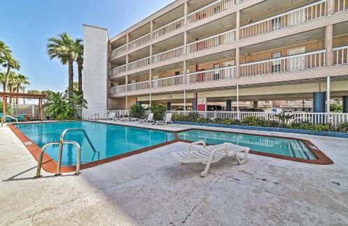 North Beach Apartment | Pool and Direct Beach Access Corpus Christi Escape
