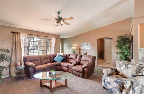 Lake Havasu City House | Pool and Hot Tub Pet-Friendly Lake Havasu Home!