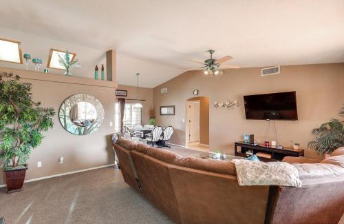 Lake Havasu City House | Pool and Hot Tub Pet-Friendly Lake Havasu Home!