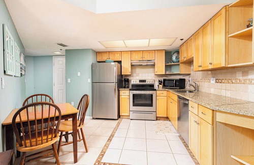 Schulte Park Condo | Pool/Beach Open! Oceans Atrium One-Ocean View #403