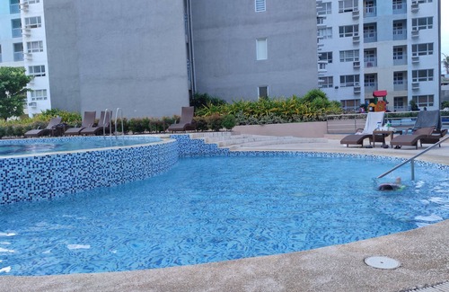 Davao Condo | Pool view tropical vibe condo