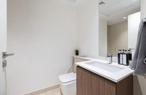 Sharjah Apartment | Poolview Studio شقة at Al Zahia - Sunset Escape