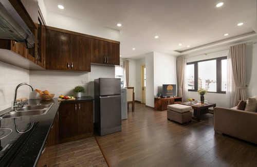 Dich Vong Hau Apartment | Poonsa Duy Tan Hotel & Serviced Apartment