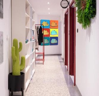 Como Apartment | Pop House - Spacious flat next to Cathedral & Lake