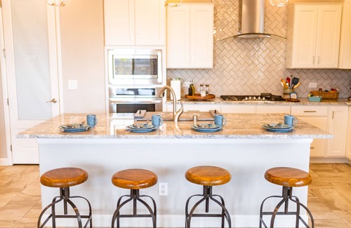 Las Cruces House | Popular MODEL HOME! Gorgeous Home-away-from Home - 7mi from Dwntn/PET FRIENDLY!