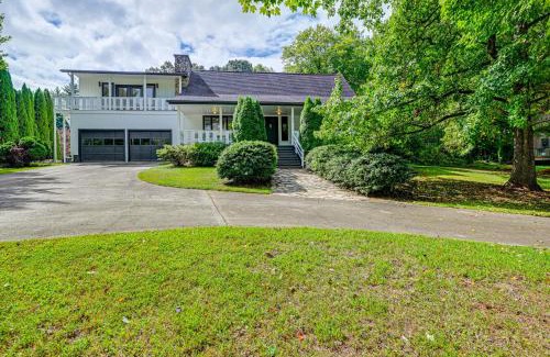 Sylva House | Porch, Yard and Creek Access Spacious Sylva Home!