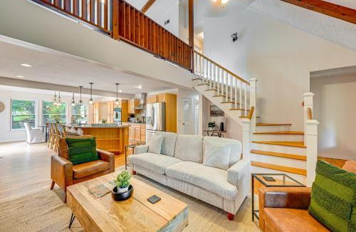 Sylva House | Porch, Yard and Creek Access Spacious Sylva Home!