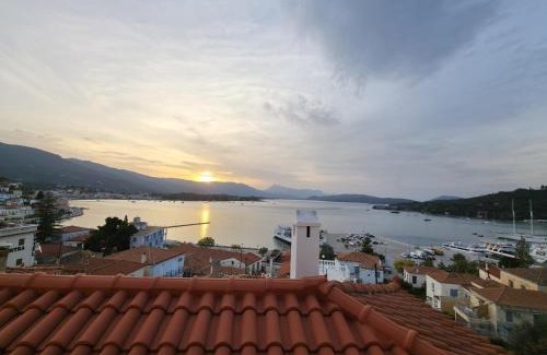 Poros Apartment | Poros sunset house