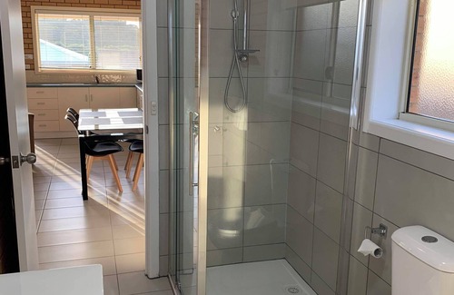 Port Campbell Hotel | Port Campbell Parkview Motel & Apartments