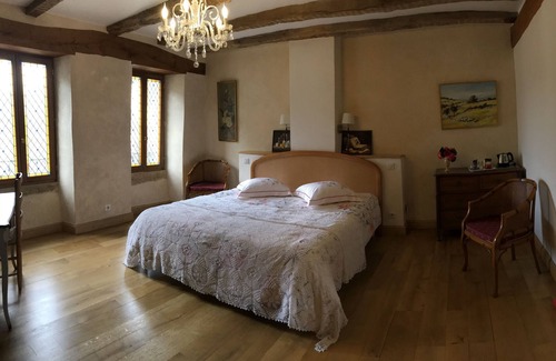 Previnquieres House | Portail Haut