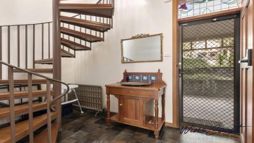 Port Willunga House | Portavino by Wine Coast Holiday Rentals