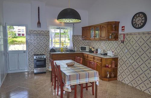 Praia da Vitoria Apartment | Porto Martins Bay Apartments AL